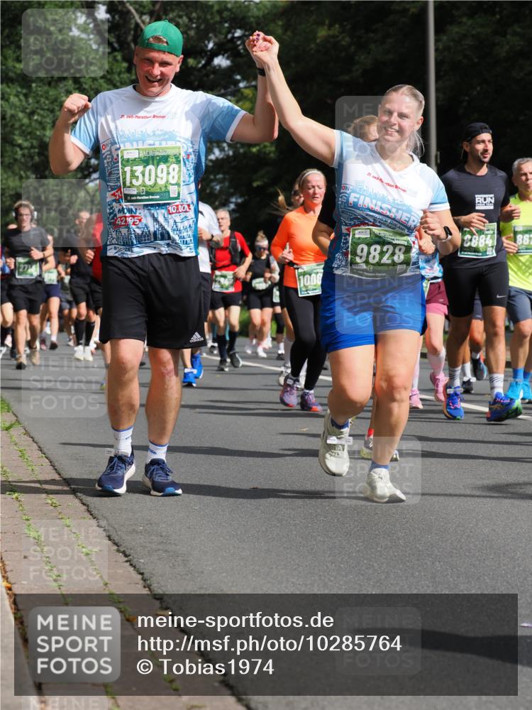 13.09.2026 - 21. swb-Marathon Bremen TobiasT http://msf.ph/oto/10285764 13.09.2026 12:14:18 Laufen 21, 26, 13098, 6754, 10, 00, 1006, 21, 26, 9828, 8884, 867 meine-sportfotos.de