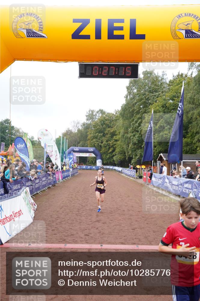 13.09.2026 - Airport Race Dennis Weichert http://msf.ph/oto/10285776 13.09.2026 10:27:49 Ziel 4187, 5418, 5476 meine-sportfotos.de