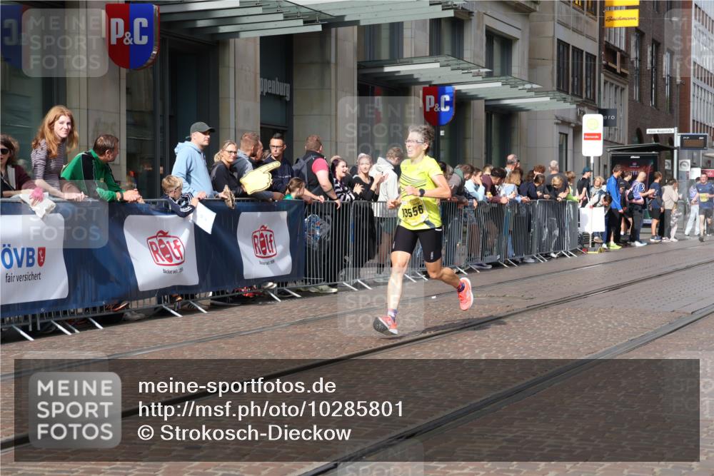13.09.2026 - 21. swb-Marathon Bremen Strokosch-Dieckow http://msf.ph/oto/10285801 13.09.2026 10:39:18 Ziel 11713, 12404, 13513, 13642, 10782, 11227, 11338, 11454, 12003, 13556, 13641 meine-sportfotos.de