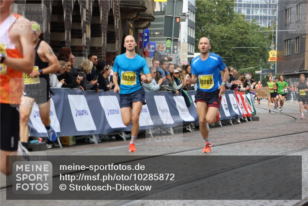 13.09.2026 - 21. swb-Marathon Bremen Strokosch-Dieckow http://msf.ph/oto/10285872 13.09.2026 10:35:17 Ziel 11197, 11964, 12358, 13560, 13588, 13601, 13625, 11068, 11176, 11345, 12289, 13514, 13540, 13583, 13590, 13619 meine-sportfotos.de