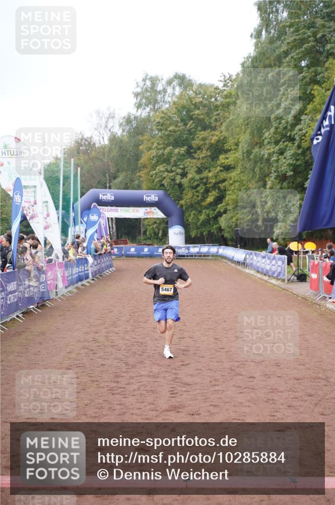 13.09.2026 - Airport Race Dennis Weichert http://msf.ph/oto/10285884 13.09.2026 10:27:56 Ziel 5467, 5476 meine-sportfotos.de
