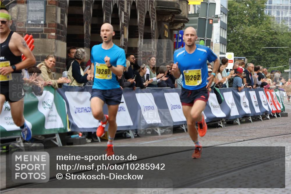 13.09.2026 - 21. swb-Marathon Bremen Strokosch-Dieckow http://msf.ph/oto/10285942 13.09.2026 10:35:18 Ziel 10261, 10262, 11197, 11964, 13505, 13560, 13588, 13601, 13625, 11068, 11176, 11345, 12289, 13514, 13540, 13583, 13590, 13619 meine-sportfotos.de