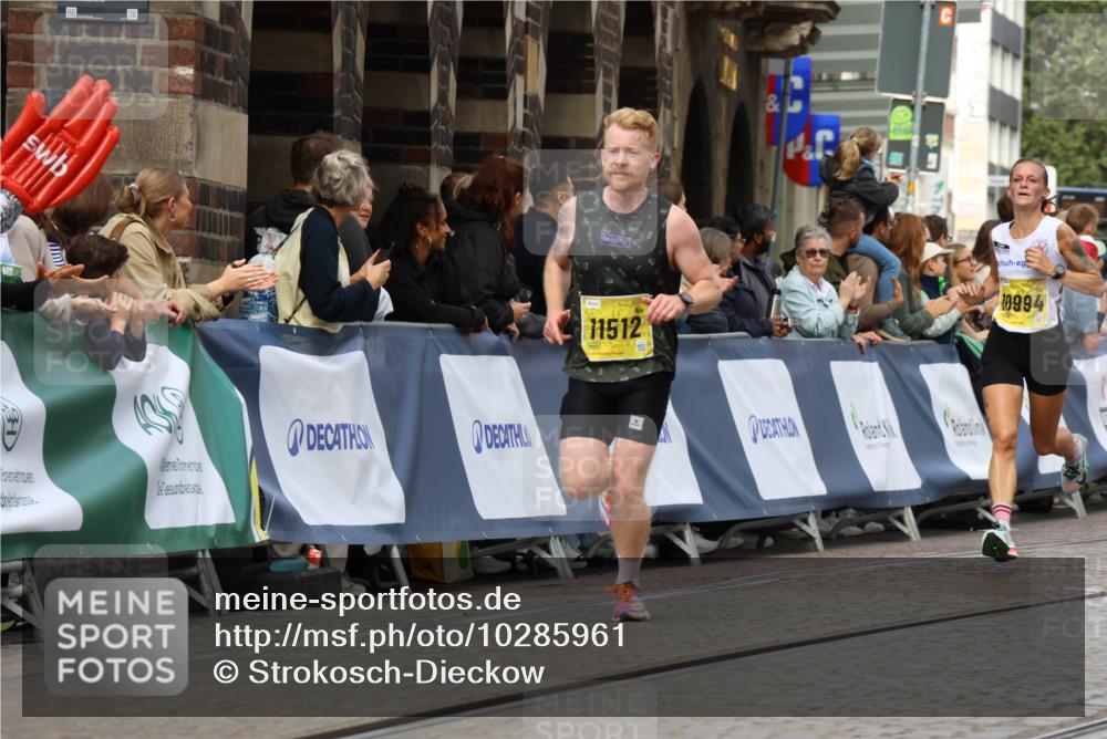 13.09.2026 - 21. swb-Marathon Bremen Strokosch-Dieckow http://msf.ph/oto/10285961 13.09.2026 10:35:25 Ziel 10261, 10262, 13505, 13560, 13588, 13601, 13625, 12289, 13583 meine-sportfotos.de
