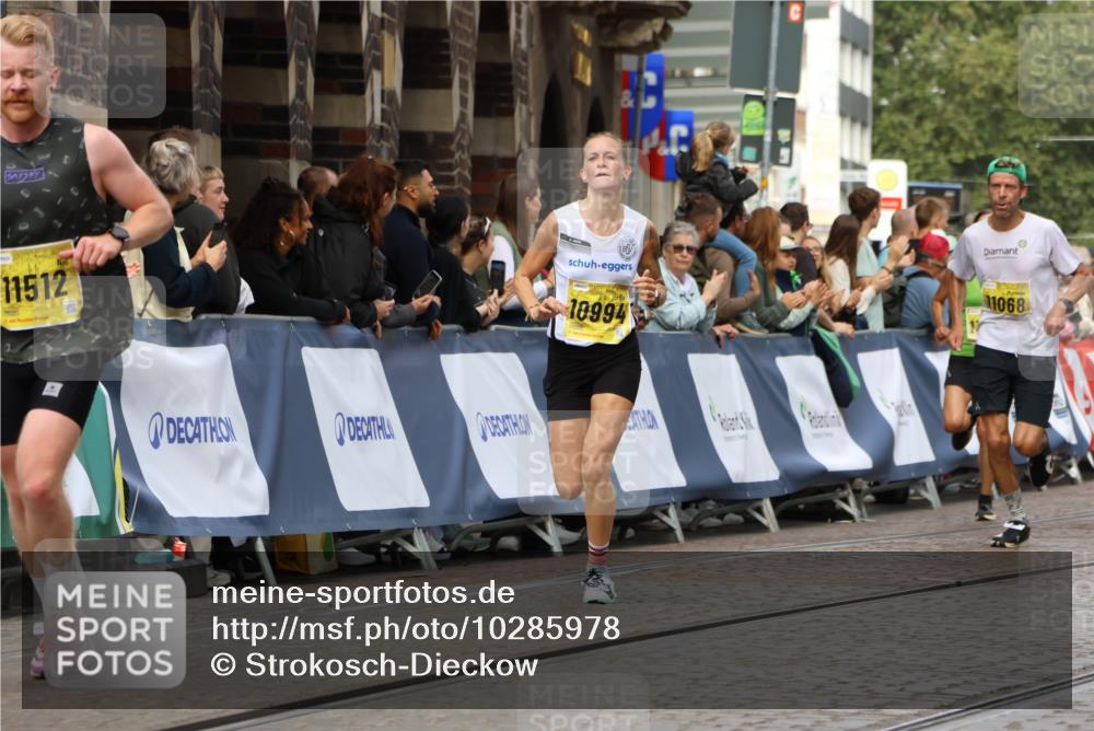 13.09.2026 - 21. swb-Marathon Bremen Strokosch-Dieckow http://msf.ph/oto/10285978 13.09.2026 10:35:26 Ziel 10261, 10262, 13505, 13560, 13601, 13625, 12289, 13583 meine-sportfotos.de