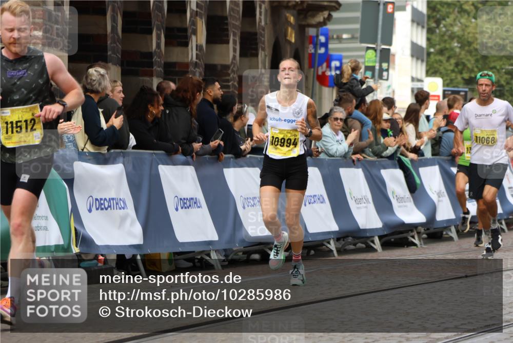13.09.2026 - 21. swb-Marathon Bremen Strokosch-Dieckow http://msf.ph/oto/10285986 13.09.2026 10:35:26 Ziel 10261, 10262, 13505, 13560, 13601, 13625, 12289, 13583 meine-sportfotos.de