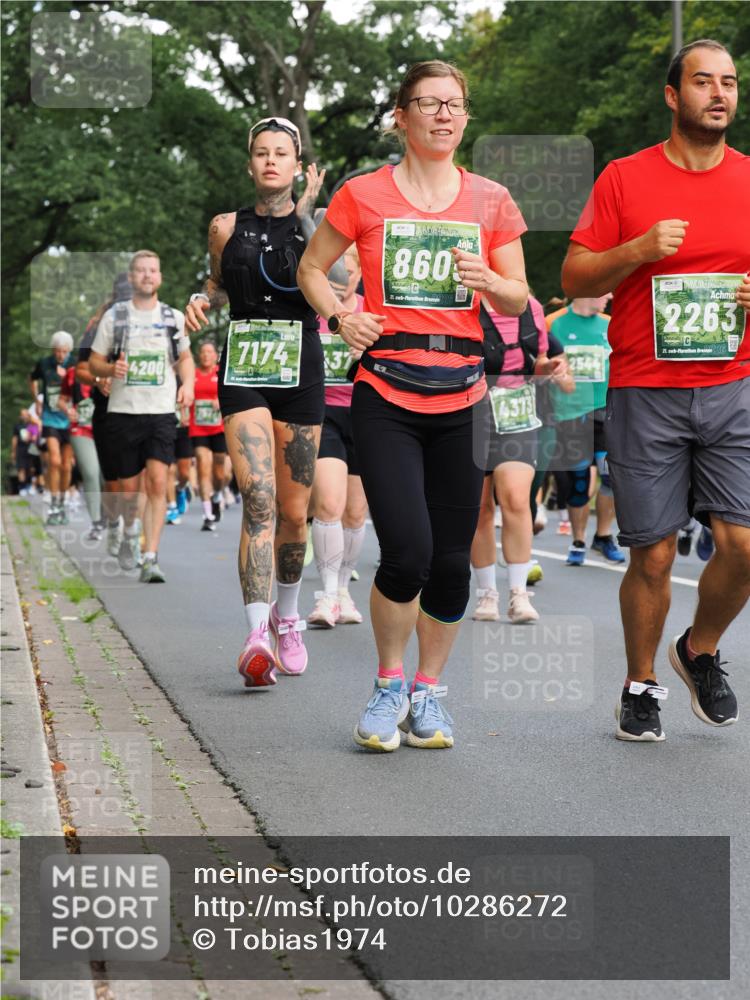 13.09.2026 - 21. swb-Marathon Bremen TobiasT http://msf.ph/oto/10286272 13.09.2026 12:17:20 Laufen 7174, 4200, 137, 860, 21, 4313, 2544, 2263, 21, 26 meine-sportfotos.de