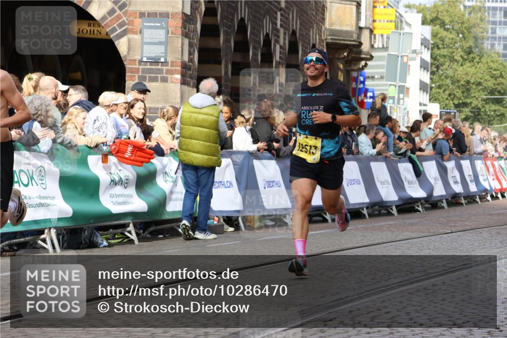 13.09.2026 - 21. swb-Marathon Bremen Strokosch-Dieckow http://msf.ph/oto/10286470 13.09.2026 10:36:27 Ziel 10244, 11067, 13534, 11916, 12456, 13548 meine-sportfotos.de