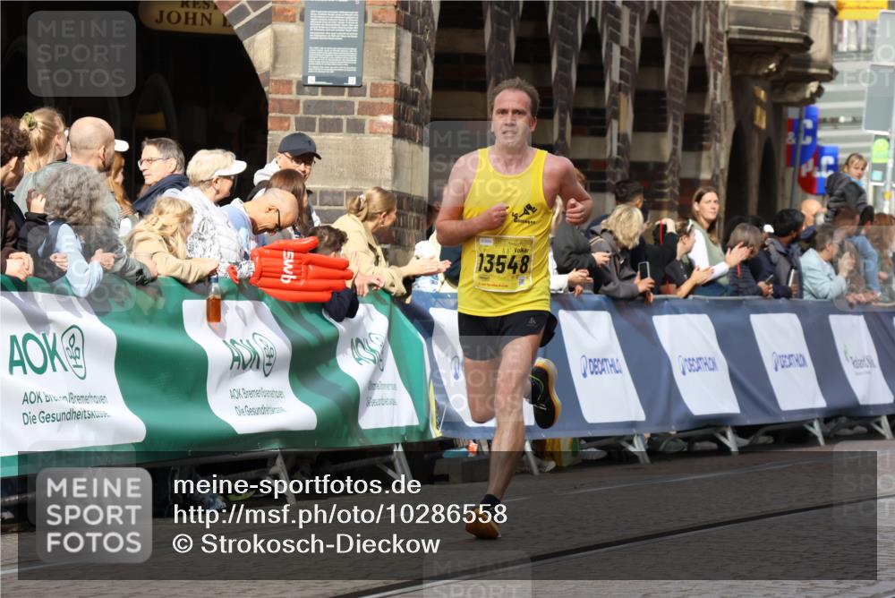 13.09.2026 - 21. swb-Marathon Bremen Strokosch-Dieckow http://msf.ph/oto/10286558 13.09.2026 10:36:38 Ziel 11067, 12324, 12513, 13575, 11738, 13606 meine-sportfotos.de