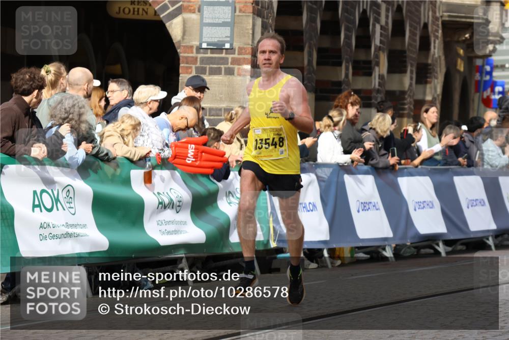 13.09.2026 - 21. swb-Marathon Bremen Strokosch-Dieckow http://msf.ph/oto/10286578 13.09.2026 10:36:38 Ziel 11067, 12324, 12513, 13575, 11738, 13606 meine-sportfotos.de