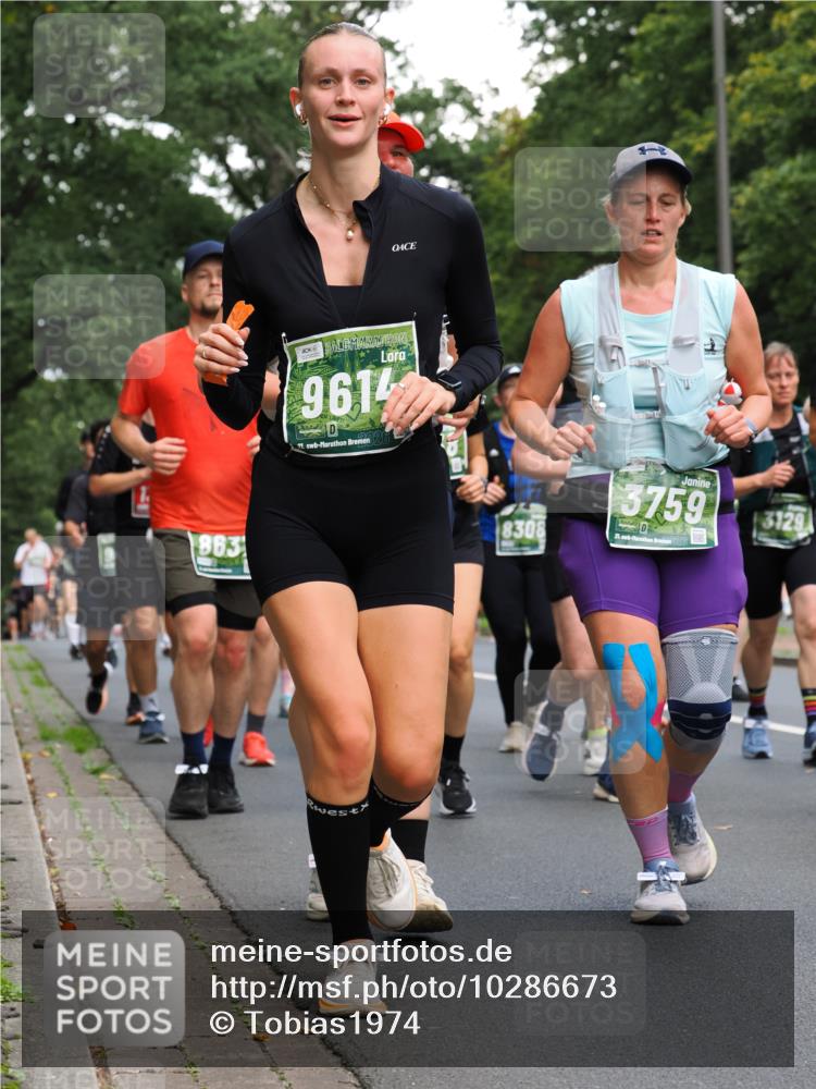 13.09.2026 - 21. swb-Marathon Bremen TobiasT http://msf.ph/oto/10286673 13.09.2026 12:18:44 Laufen 863, 9614, 21, 20, 8308, 3759, 21, 246, 3129 meine-sportfotos.de