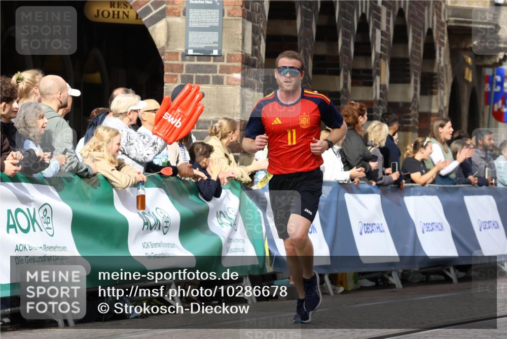 13.09.2026 - 21. swb-Marathon Bremen Strokosch-Dieckow http://msf.ph/oto/10286678 13.09.2026 10:36:54 Ziel 11916, 12456, 13548, 11654, 12520, 13568 meine-sportfotos.de