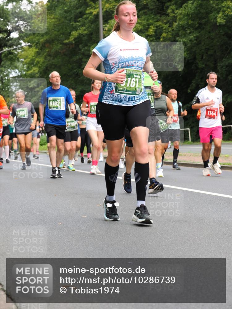 13.09.2026 - 21. swb-Marathon Bremen TobiasT http://msf.ph/oto/10286739 13.09.2026 12:19:01 Laufen 6192, 6192, 716, 21, 3161, 21, 26, 1144 meine-sportfotos.de