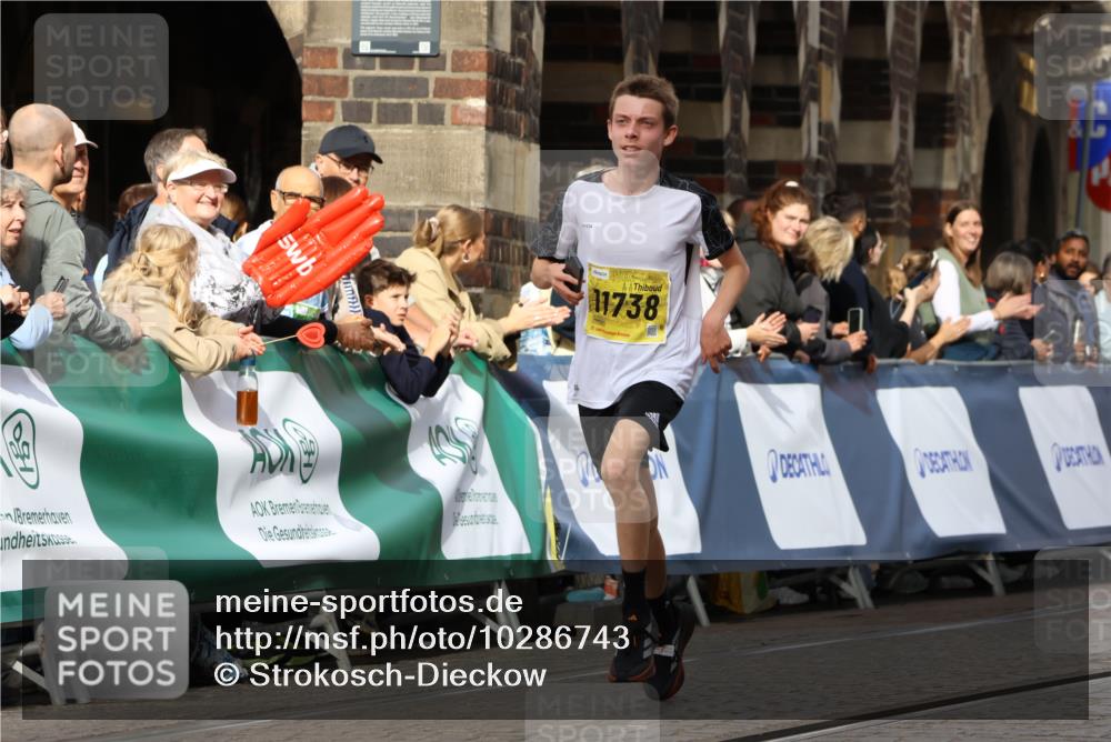 13.09.2026 - 21. swb-Marathon Bremen Strokosch-Dieckow http://msf.ph/oto/10286743 13.09.2026 10:36:57 Ziel 11916, 12456, 13548, 10961, 11654, 13568 meine-sportfotos.de