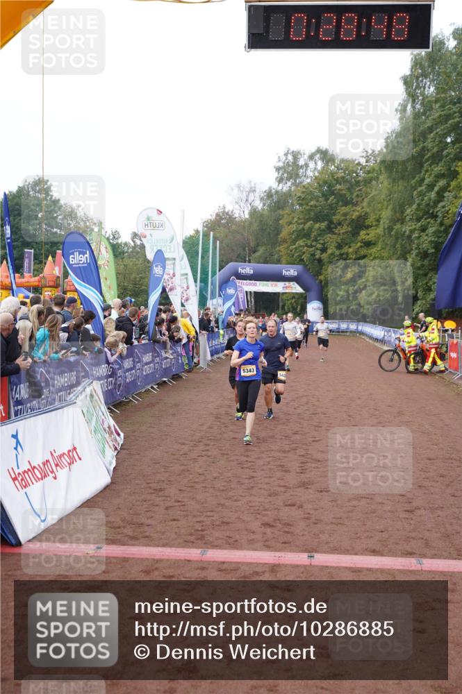 13.09.2026 - Airport Race Dennis Weichert http://msf.ph/oto/10286885 13.09.2026 10:29:22 Ziel 4110, 4111, 5243, 5259, 5314, 5343, 5432, 5433 meine-sportfotos.de