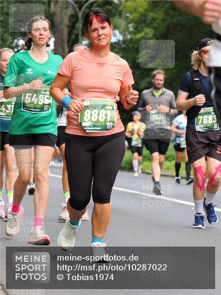 13.09.2026 - 21. swb-Marathon Bremen TobiasT http://msf.ph/oto/10287022 13.09.2026 12:20:09 Laufen 8, 431, 5495, 21, 8861, 8738, 26, 783, 7683 meine-sportfotos.de