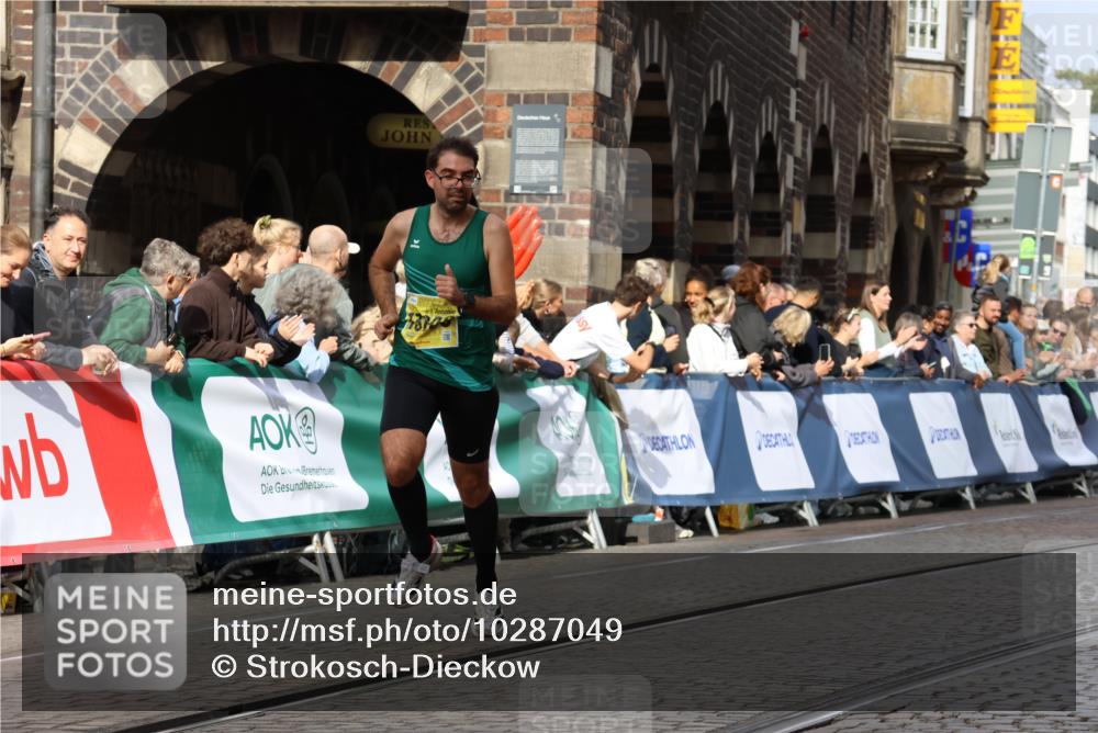 13.09.2026 - 21. swb-Marathon Bremen Strokosch-Dieckow http://msf.ph/oto/10287049 13.09.2026 10:37:34 Ziel 10502, 10961, 11654, 13568, 13608, 13535 meine-sportfotos.de