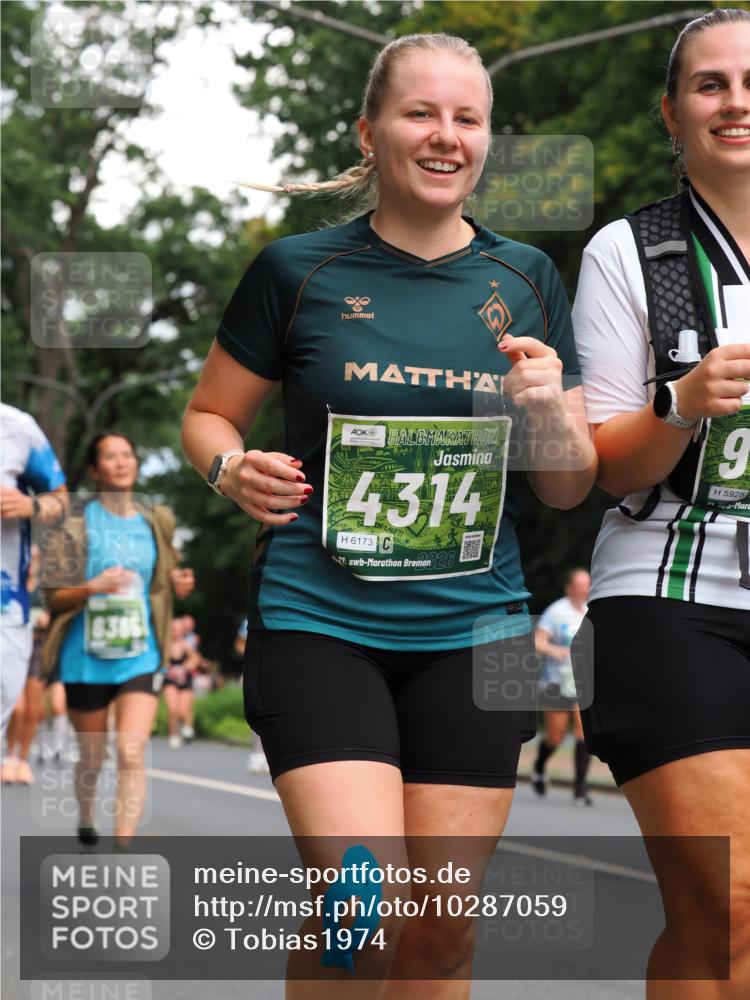 13.09.2026 - 21. swb-Marathon Bremen TobiasT http://msf.ph/oto/10287059 13.09.2026 12:20:13 Laufen 6386, 4314, 6173, 21, 26, 9, 5928 meine-sportfotos.de