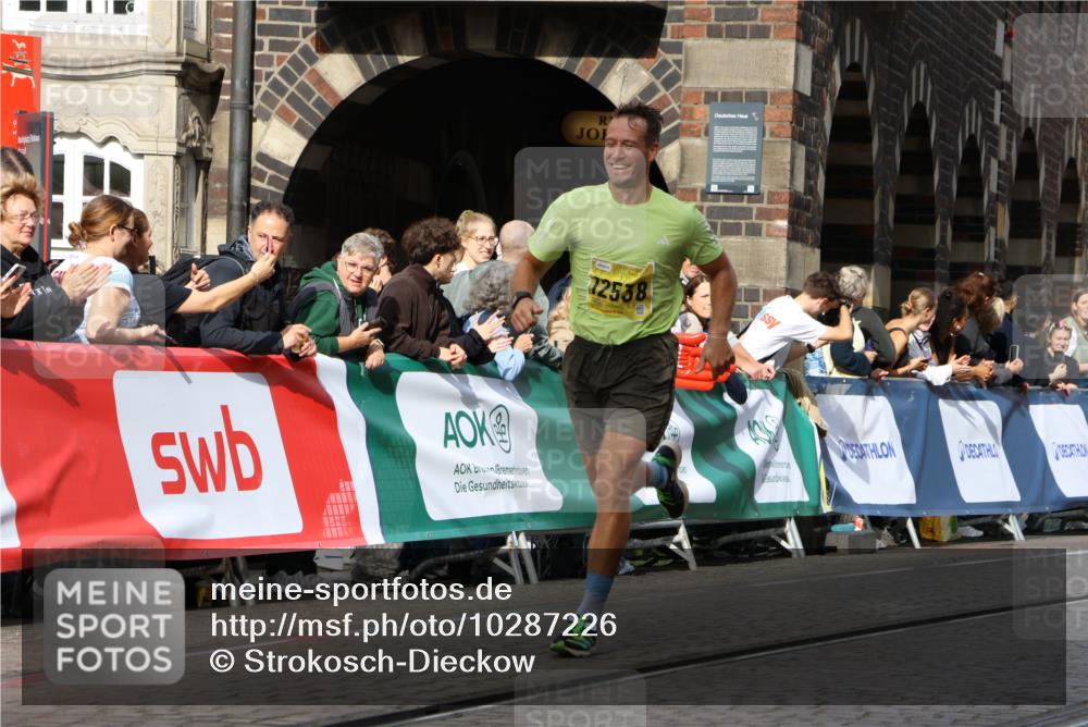 13.09.2026 - 21. swb-Marathon Bremen Strokosch-Dieckow http://msf.ph/oto/10287226 13.09.2026 10:38:06 Ziel 11083, 12538, 13535, 10302, 13553, 13559, 13636 meine-sportfotos.de