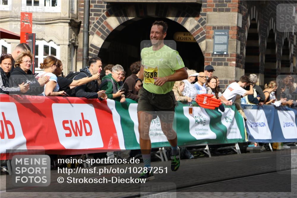 13.09.2026 - 21. swb-Marathon Bremen Strokosch-Dieckow http://msf.ph/oto/10287251 13.09.2026 10:38:06 Ziel 11083, 12538, 13535, 10302, 13553, 13559, 13636 meine-sportfotos.de