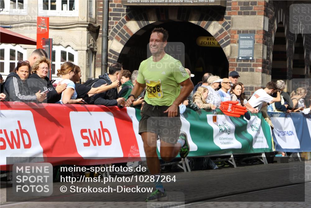 13.09.2026 - 21. swb-Marathon Bremen Strokosch-Dieckow http://msf.ph/oto/10287264 13.09.2026 10:38:06 Ziel 11083, 12538, 13535, 10302, 13553, 13559, 13636 meine-sportfotos.de