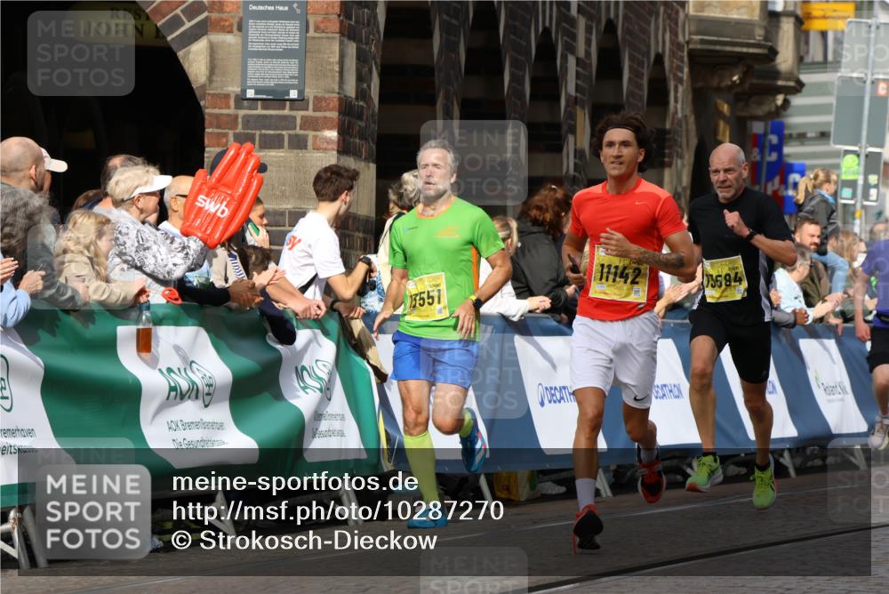 13.09.2026 - 21. swb-Marathon Bremen Strokosch-Dieckow http://msf.ph/oto/10287270 13.09.2026 10:38:14 Ziel 11083, 12538, 13535, 13507, 13553 meine-sportfotos.de