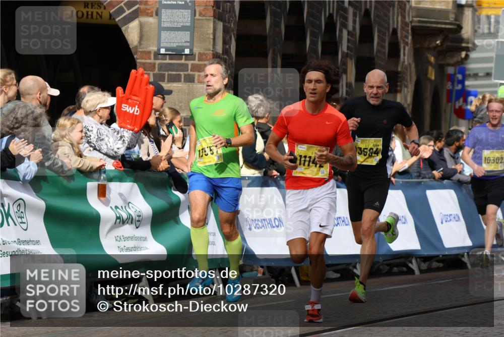 13.09.2026 - 21. swb-Marathon Bremen Strokosch-Dieckow http://msf.ph/oto/10287320 13.09.2026 10:38:14 Ziel 11083, 12538, 13535, 13507, 13553 meine-sportfotos.de