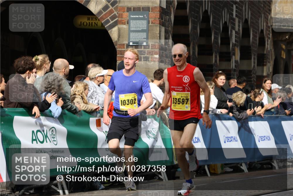 13.09.2026 - 21. swb-Marathon Bremen Strokosch-Dieckow http://msf.ph/oto/10287358 13.09.2026 10:38:16 Ziel 11083, 11142, 12538, 13535, 13584, 13507, 13553 meine-sportfotos.de