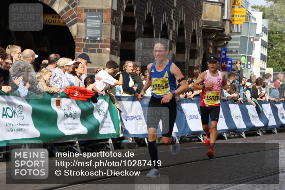 13.09.2026 - 21. swb-Marathon Bremen Strokosch-Dieckow http://msf.ph/oto/10287419 13.09.2026 10:38:19 Ziel 10302, 11083, 11142, 12538, 13551, 13584, 13587, 10441, 13507 meine-sportfotos.de