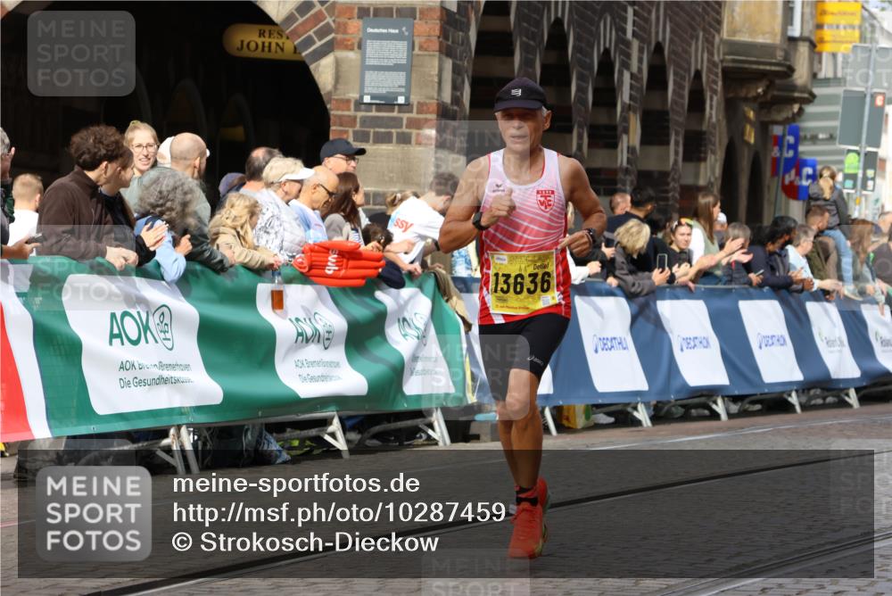 13.09.2026 - 21. swb-Marathon Bremen Strokosch-Dieckow http://msf.ph/oto/10287459 13.09.2026 10:38:21 Ziel 10302, 11083, 11142, 12538, 13551, 13559, 13584, 13587, 10441, 13507, 13539 meine-sportfotos.de
