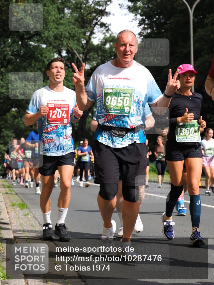 13.09.2026 - 21. swb-Marathon Bremen TobiasT http://msf.ph/oto/10287476 13.09.2026 12:21:53 Laufen 21, 26, 1300, 21, 1204, 26, 1, 0975, 42, 195, 00, 9650, 26, 2, 097 meine-sportfotos.de