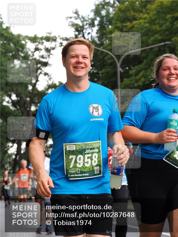 13.09.2026 - 21. swb-Marathon Bremen TobiasT http://msf.ph/oto/10287648 13.09.2026 12:22:23 Laufen 7958, 21, 1740, 21 meine-sportfotos.de