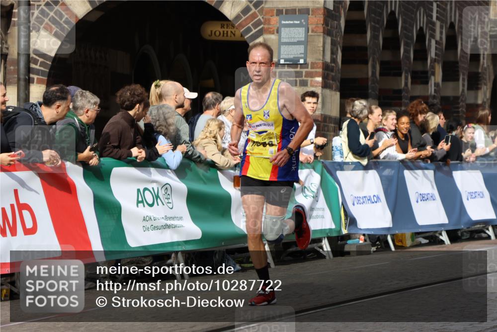 13.09.2026 - 21. swb-Marathon Bremen Strokosch-Dieckow http://msf.ph/oto/10287722 13.09.2026 10:39:09 Ziel 10782, 10926, 11127, 11338, 12370, 11227, 13556, 13641 meine-sportfotos.de