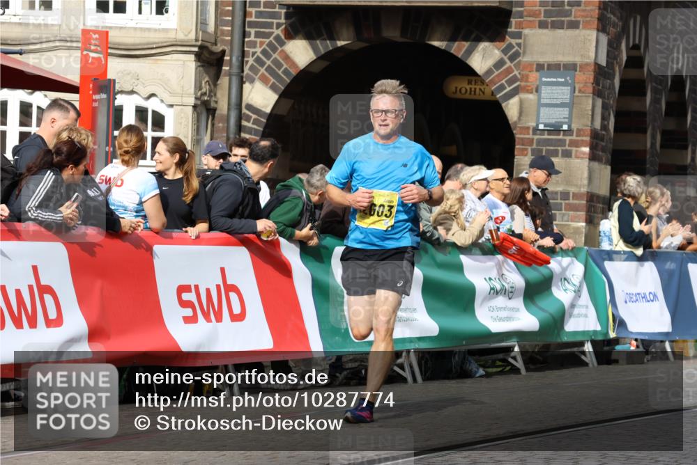 13.09.2026 - 21. swb-Marathon Bremen Strokosch-Dieckow http://msf.ph/oto/10287774 13.09.2026 10:39:15 Ziel 10782, 10926, 11127, 11338, 12003, 11713, 13556 meine-sportfotos.de