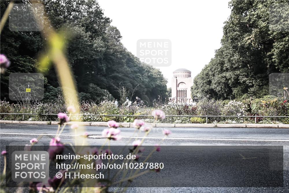 13.09.2026 - Stadtparktriathlon H.Heesch http://msf.ph/oto/10287880 13.09.2026 11:25:58 Radfahren 598 meine-sportfotos.de