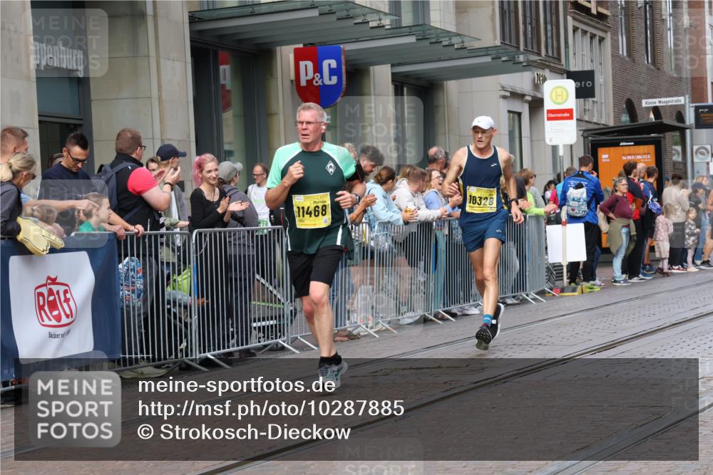 13.09.2026 - 21. swb-Marathon Bremen Strokosch-Dieckow http://msf.ph/oto/10287885 13.09.2026 10:43:25 Ziel 10328, 10337, 10742, 11019, 11208, 11607, 11948, 12250, 12253, 12436, 13509, 10346, 10456, 10618, 11042, 11143, 11265, 11468, 11632, 11826, 12053, 12406, 12469, 13523 meine-sportfotos.de