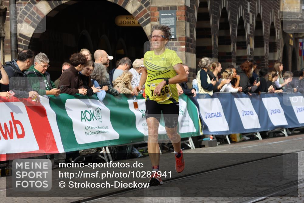 13.09.2026 - 21. swb-Marathon Bremen Strokosch-Dieckow http://msf.ph/oto/10287941 13.09.2026 10:39:31 Ziel 11227, 11454, 12003, 13556, 13641, 13513, 13642 meine-sportfotos.de