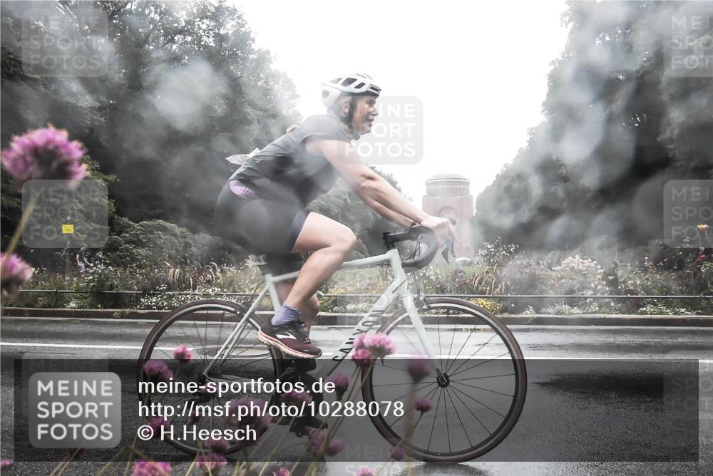 13.09.2026 - Stadtparktriathlon H.Heesch http://msf.ph/oto/10288078 13.09.2026 12:41:39 Radfahren 1086, 1094, 1243, 1249, 1264 meine-sportfotos.de