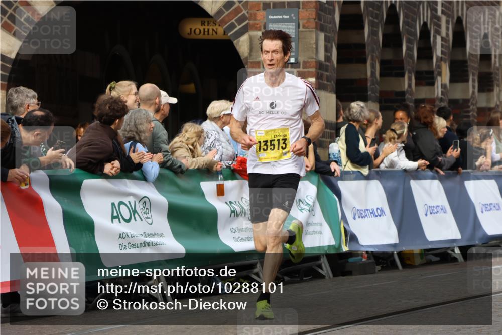 13.09.2026 - 21. swb-Marathon Bremen Strokosch-Dieckow http://msf.ph/oto/10288101 13.09.2026 10:39:44 Ziel 11227, 11713, 12404, 13556, 13641, 11198, 11721, 12144, 12339, 13519 meine-sportfotos.de