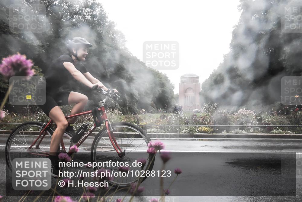 13.09.2026 - Stadtparktriathlon H.Heesch http://msf.ph/oto/10288123 13.09.2026 12:42:00 Radfahren 1089, 1107, 1147, 1161, 1184, 1234, 1253, 1284, 1287, 1292 meine-sportfotos.de