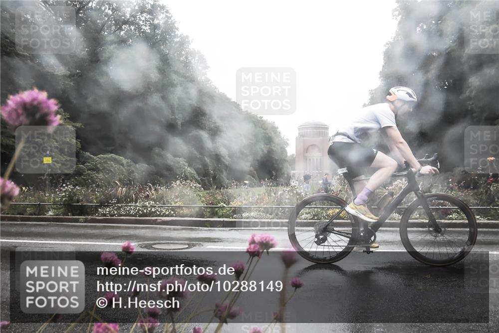 13.09.2026 - Stadtparktriathlon H.Heesch http://msf.ph/oto/10288149 13.09.2026 12:42:06 Radfahren 1089, 1196, 1210, 1276, 1293 meine-sportfotos.de