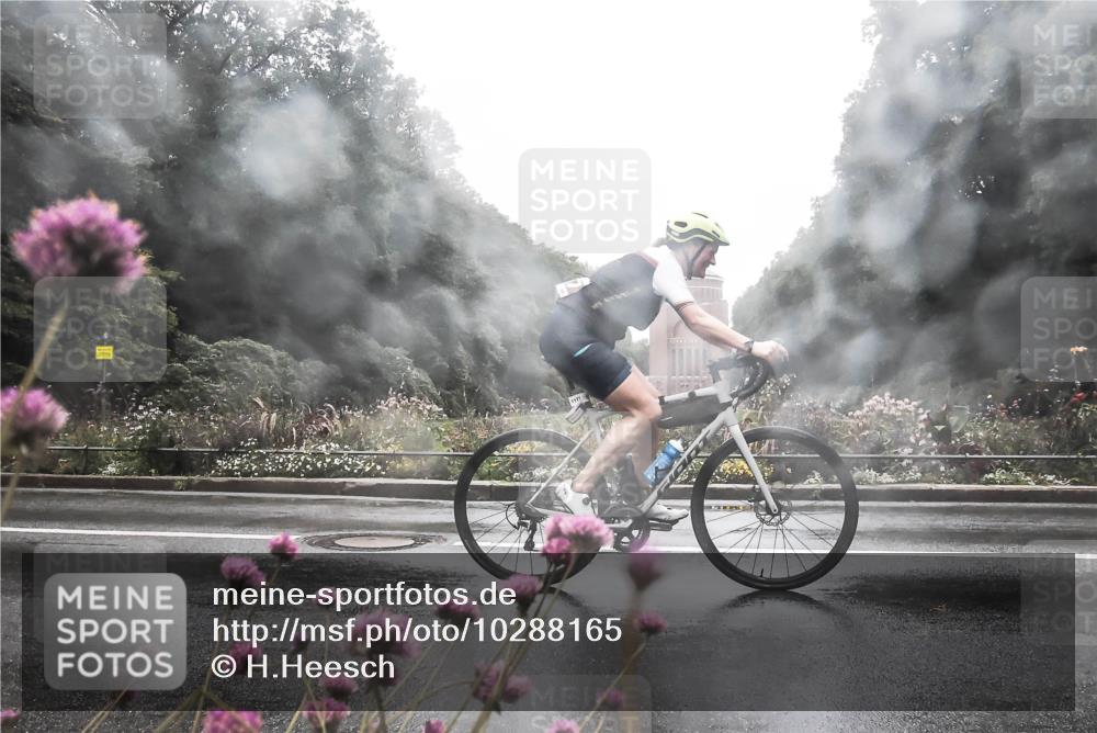 13.09.2026 - Stadtparktriathlon H.Heesch http://msf.ph/oto/10288165 13.09.2026 12:42:20 Radfahren 1150, 1168, 1177, 1288 meine-sportfotos.de