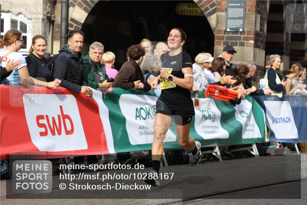 13.09.2026 - 21. swb-Marathon Bremen Strokosch-Dieckow http://msf.ph/oto/10288167 13.09.2026 10:39:51 Ziel 11713, 12404, 13513, 13556, 13642, 11198, 11721, 12144 meine-sportfotos.de