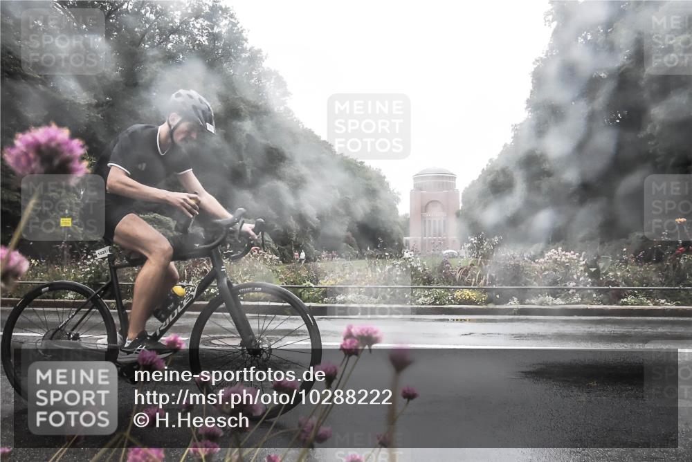 13.09.2026 - Stadtparktriathlon H.Heesch http://msf.ph/oto/10288222 13.09.2026 12:42:54 Radfahren 1025, 1031, 1239, 1306 meine-sportfotos.de