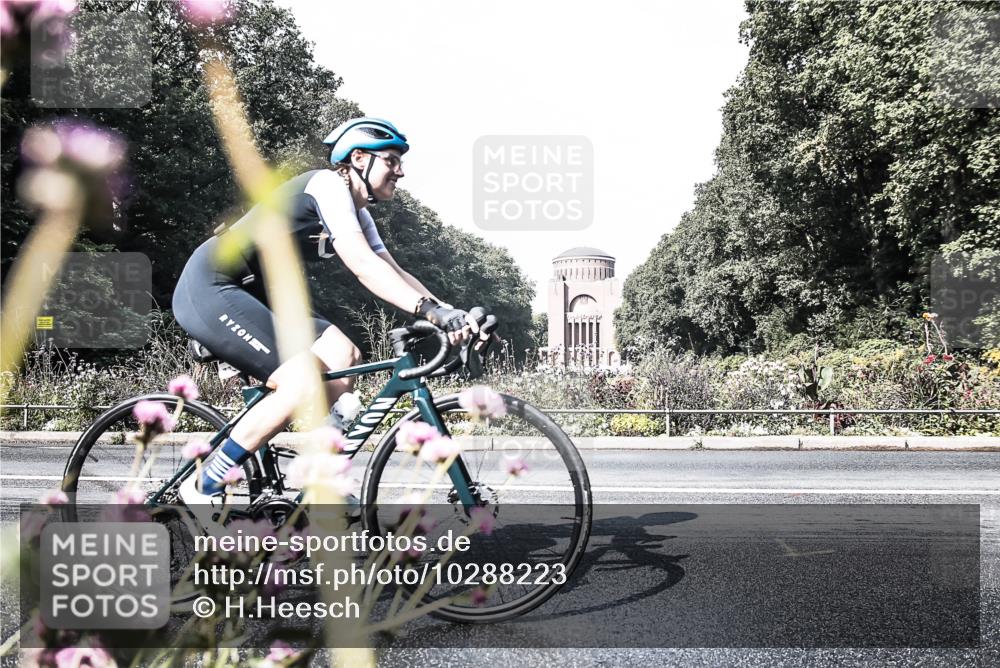13.09.2026 - Stadtparktriathlon H.Heesch http://msf.ph/oto/10288223 13.09.2026 11:28:17 Radfahren 630, 635, 670, 733, 749, 788, 789, 815 meine-sportfotos.de