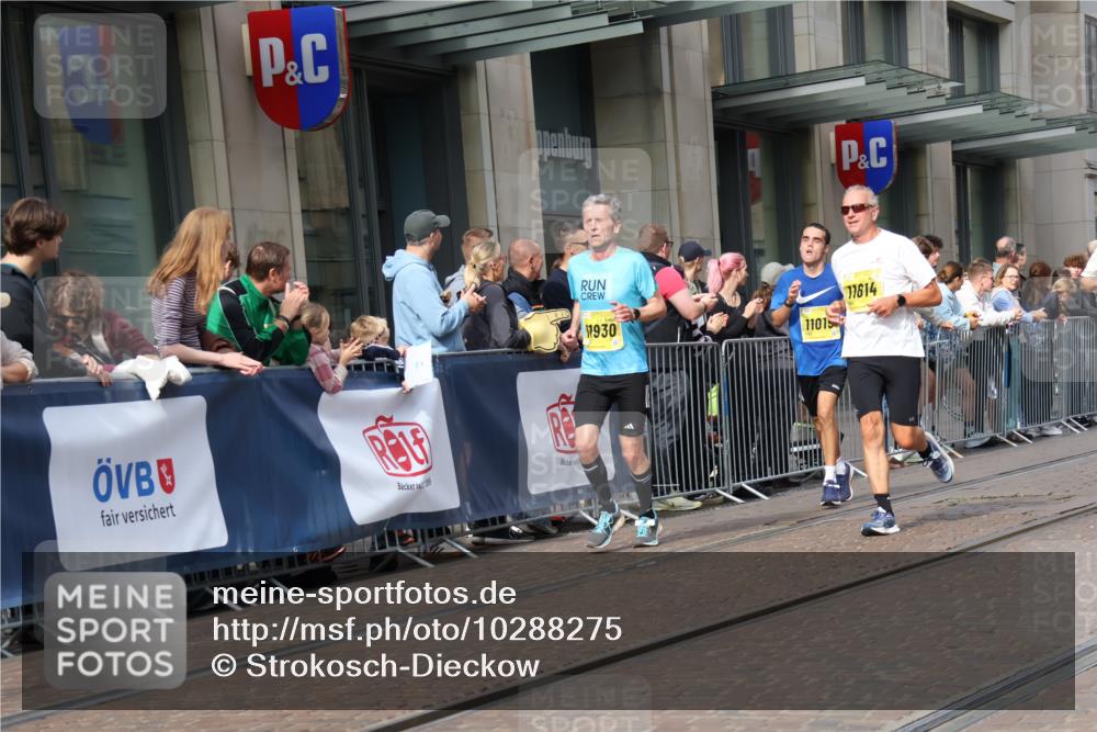 13.09.2026 - 21. swb-Marathon Bremen Strokosch-Dieckow http://msf.ph/oto/10288275 13.09.2026 10:43:51 Ziel 10342, 10956, 11108, 11148, 11312, 11447, 11614, 11644, 11758, 11930, 12559, 13538, 10328, 10337, 10742, 11019, 11208, 11312, 11607, 11614, 11948, 12250, 12253, 12436, 13509 meine-sportfotos.de