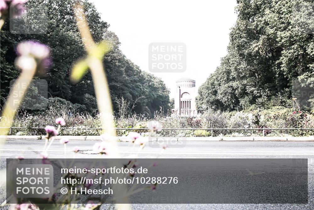 13.09.2026 - Stadtparktriathlon H.Heesch http://msf.ph/oto/10288276 13.09.2026 11:28:42 Radfahren 621, 643, 666, 696 meine-sportfotos.de
