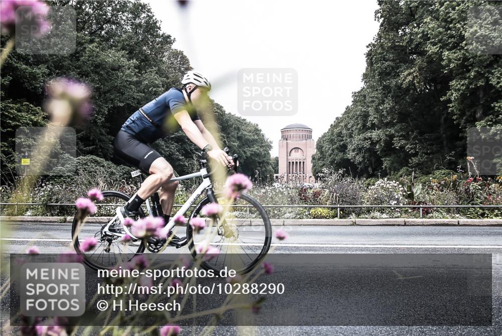 13.09.2026 - Stadtparktriathlon H.Heesch http://msf.ph/oto/10288290 13.09.2026 11:31:30 Radfahren 632, 1800 meine-sportfotos.de