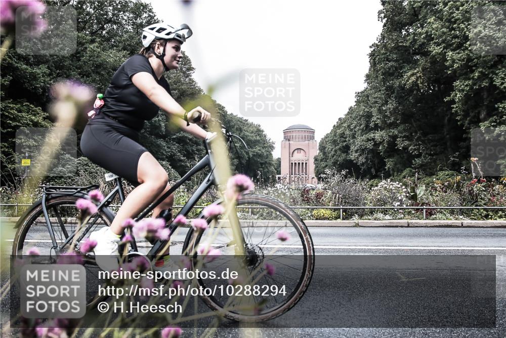 13.09.2026 - Stadtparktriathlon H.Heesch http://msf.ph/oto/10288294 13.09.2026 11:31:32 Radfahren 632, 1800 meine-sportfotos.de