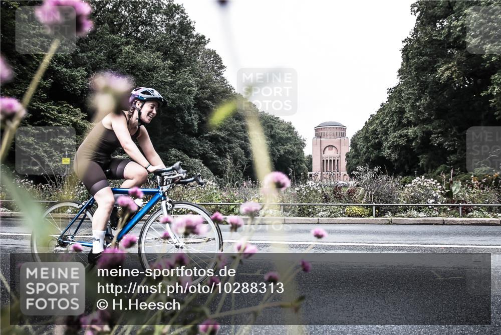 13.09.2026 - Stadtparktriathlon H.Heesch http://msf.ph/oto/10288313 13.09.2026 11:31:51 Radfahren 751 meine-sportfotos.de