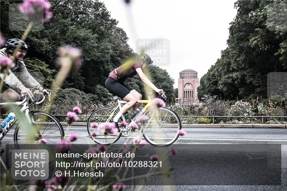 13.09.2026 - Stadtparktriathlon H.Heesch http://msf.ph/oto/10288321 13.09.2026 11:31:58 Radfahren 750, 774, 804, 805 meine-sportfotos.de